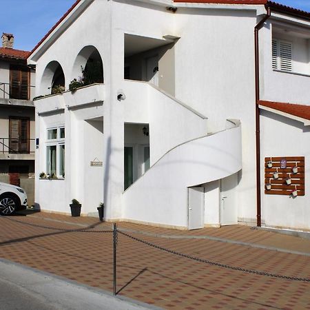 Apartmani B&S Barbat na Rabu Екстер'єр фото