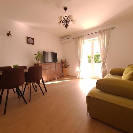 Apartmani B&S Barbat na Rabu Екстер'єр фото